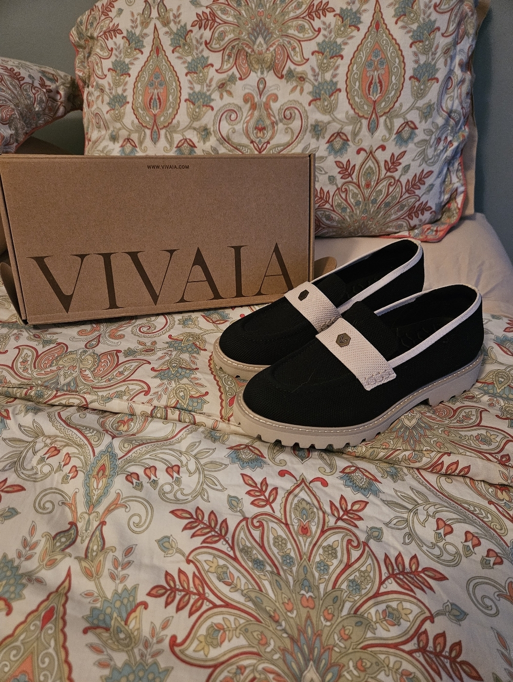 VIVAIA SHOES - Picture 2 of 4